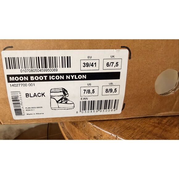 Sold🛍️Moon Boot Icon Nylon Black EU 39-41 US 8-9.5 Women - Picture 2 of 6